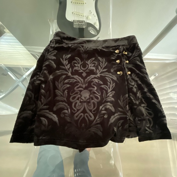 SHEIN Black Mini Skirt with Gold Buttons - Picture 1 of 3